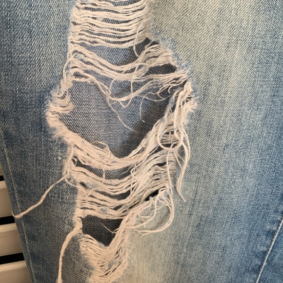 Tattered straight Leg Jeans - Picture 4 of 4